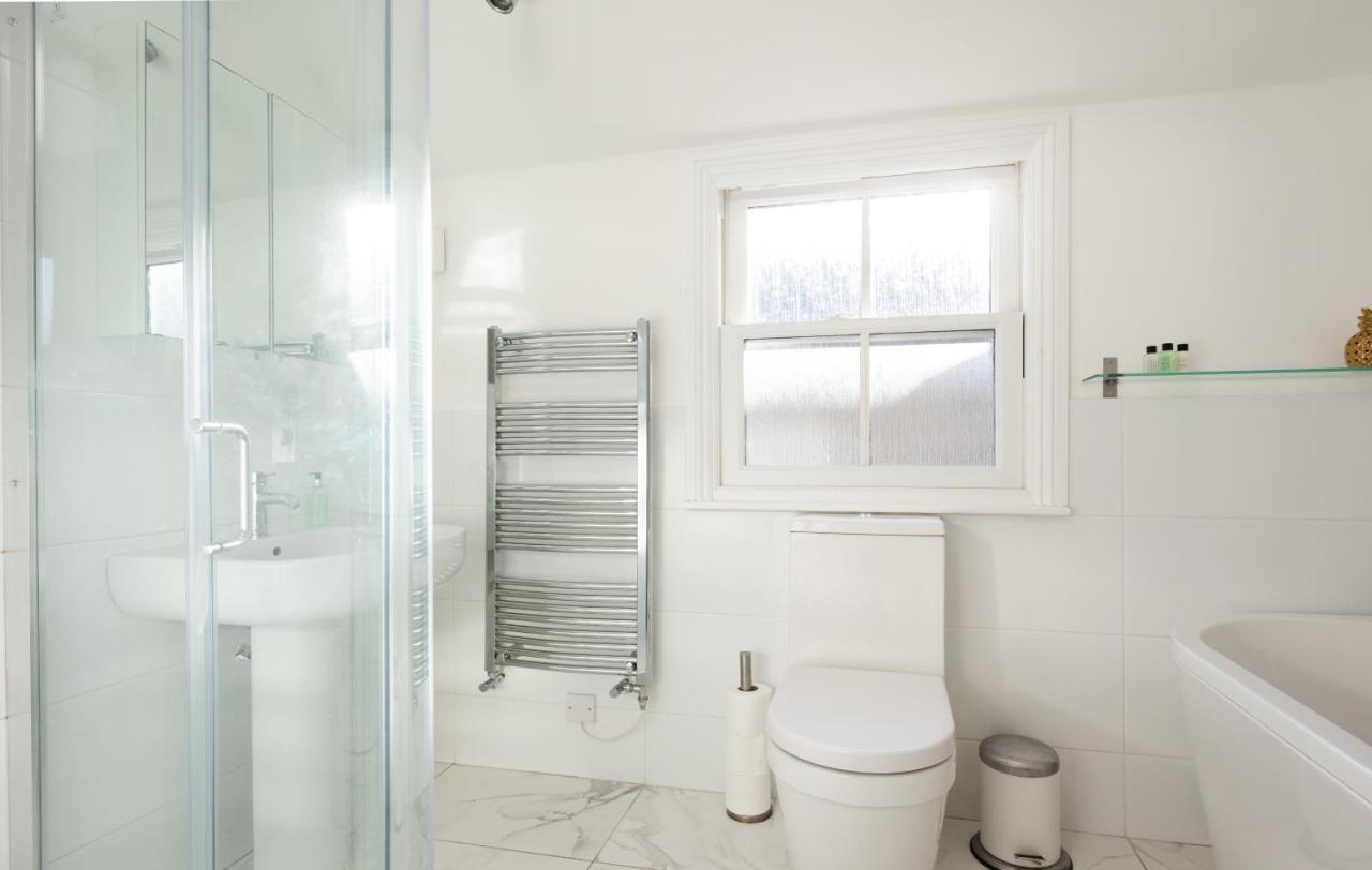 The Magdalene - Modern & Comfortable 4bdr Family Apartment